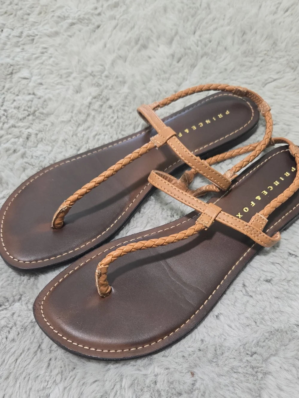 Prince & Fox braided brown and tan thong flat sandals size 7.5